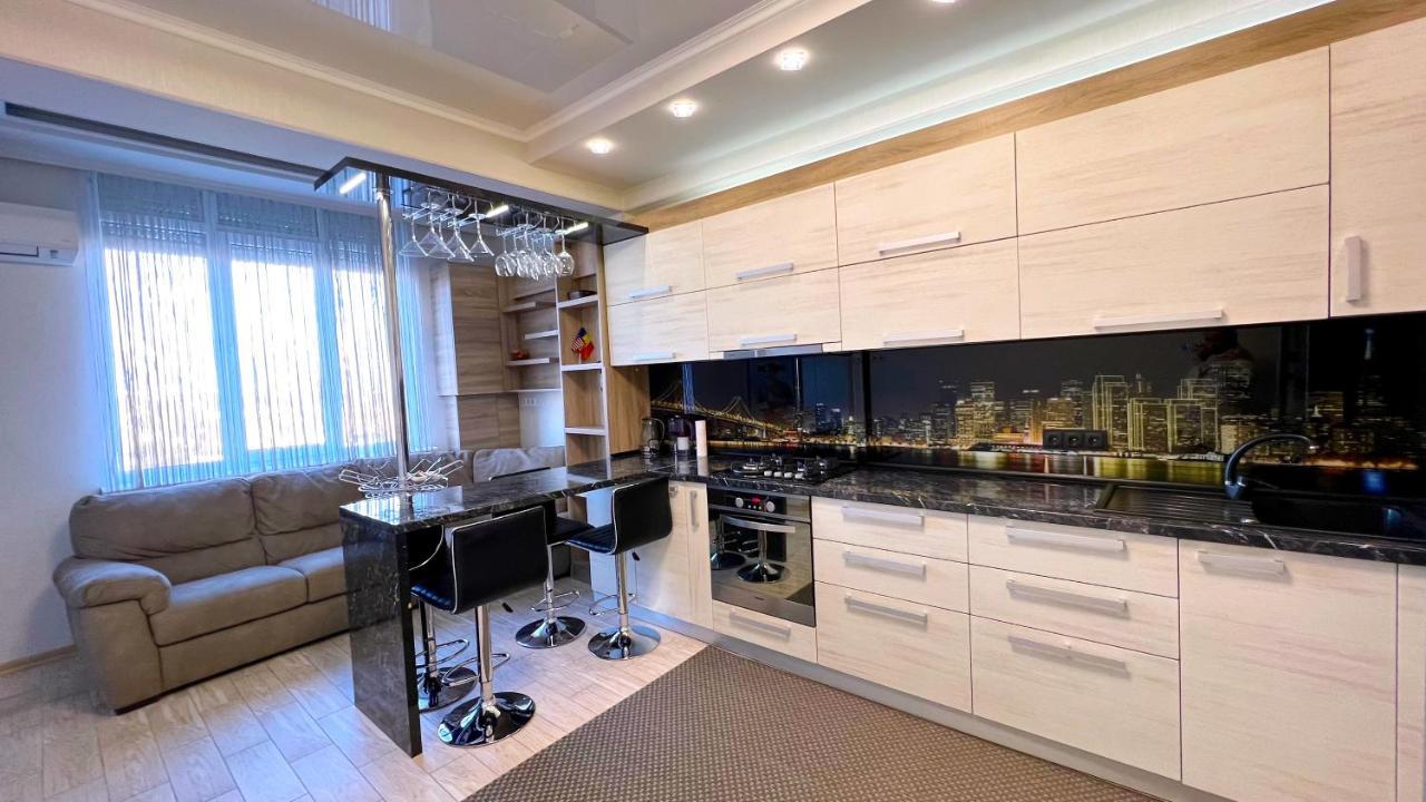 Apartament De Lux Cu 2 Camere Si Living Kischinau Exterior foto